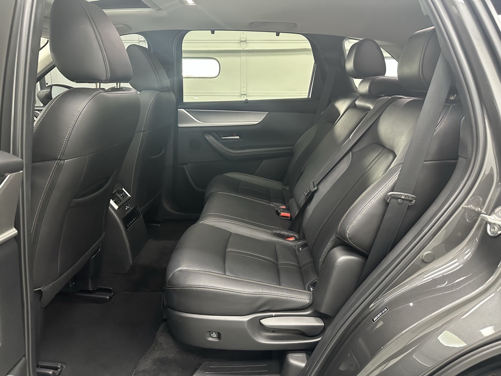 2024 Mazda CX-90 3.3 Turbo Preferred Plus photo 11