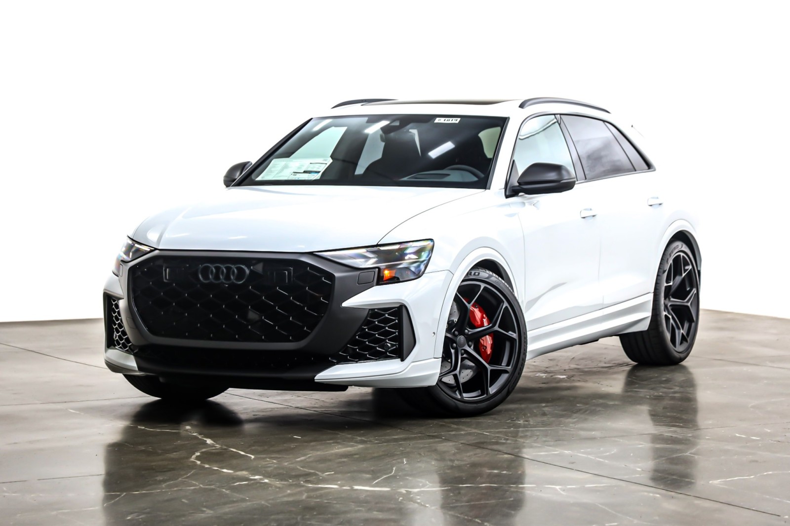 2026 Audi RS Q8 Base's photo