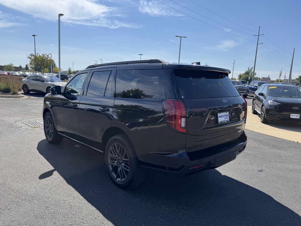 2025 Ford Expedition Platinum photo 2