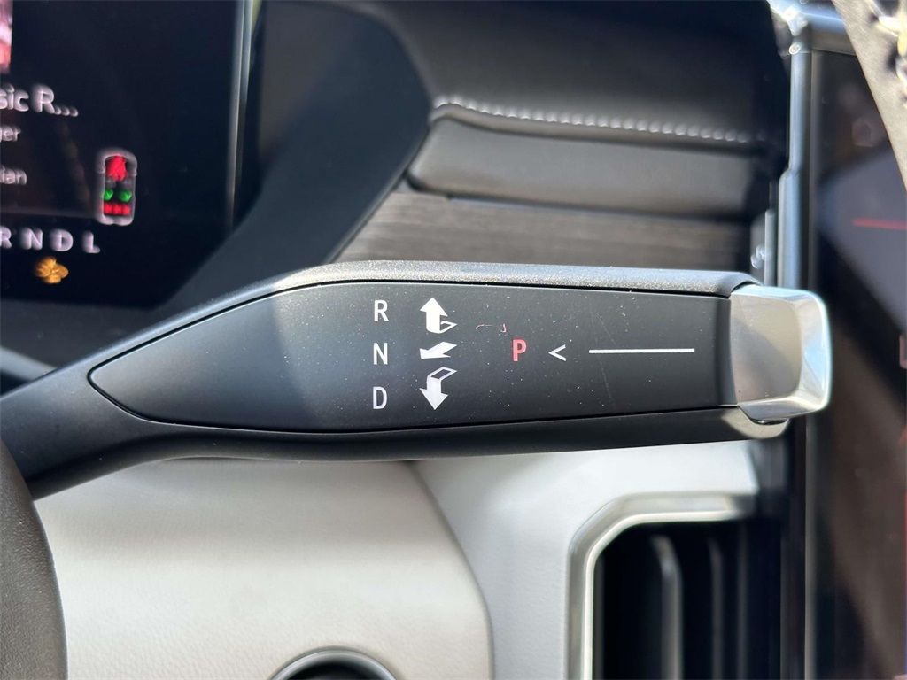 2024 Gmc Acadia Denali photo 5