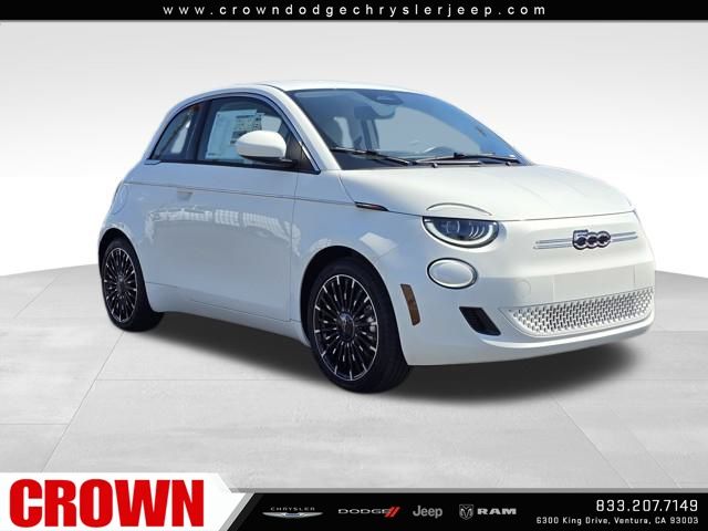 2025 Fiat 500e La Prima photo 3