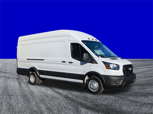 2026 Ford Transit Cargo Van photo 2