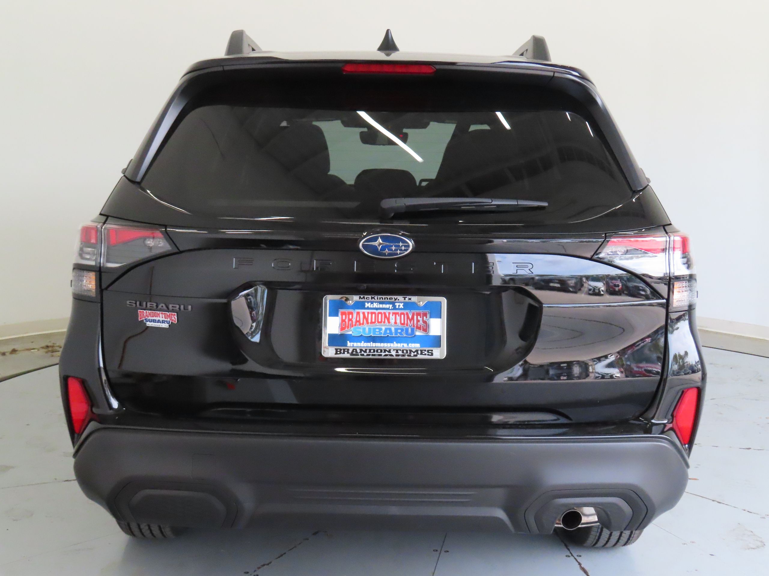 2025 Subaru Forester Premium photo 4