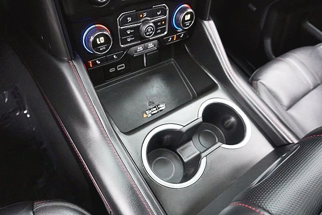 Used 2024 White Chevrolet RST image 30