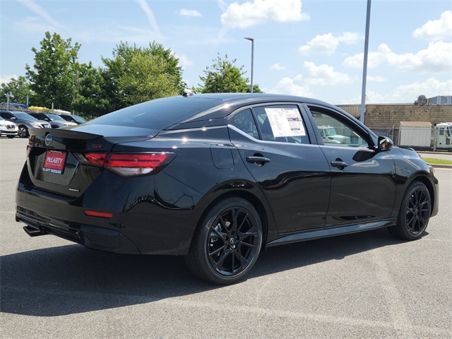 2025 Nissan Sentra SR Midnight Edition photo 3