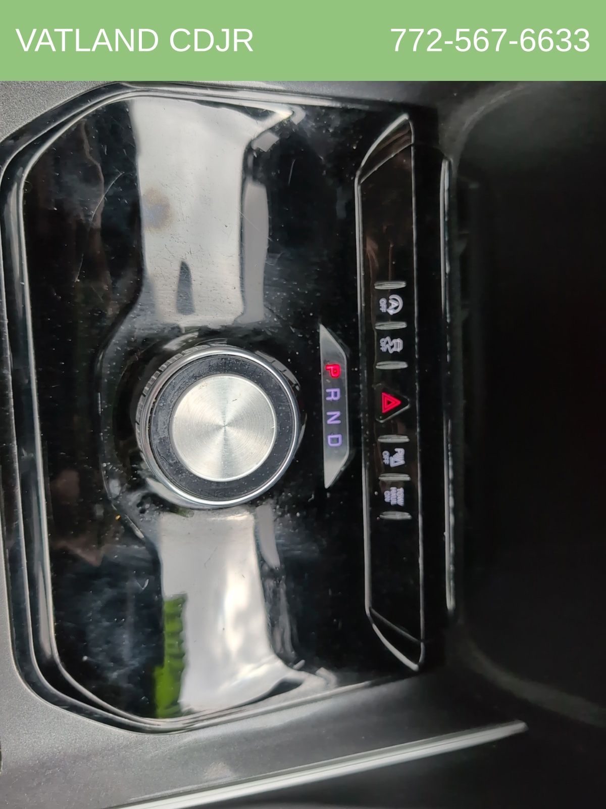 2022 Jeep Wagoneer Series I photo 25