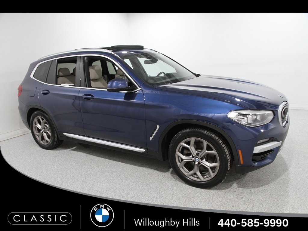 2021 BMW X3 30e's photo