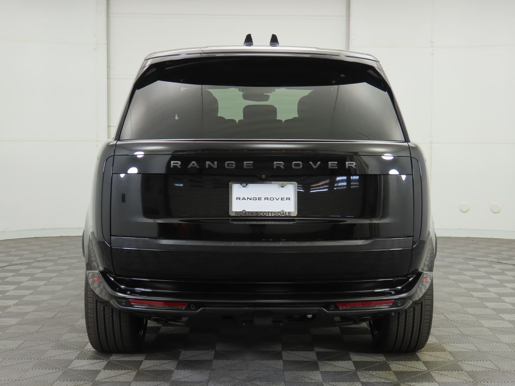 2025 Land Rover Range Rover SE photo 6
