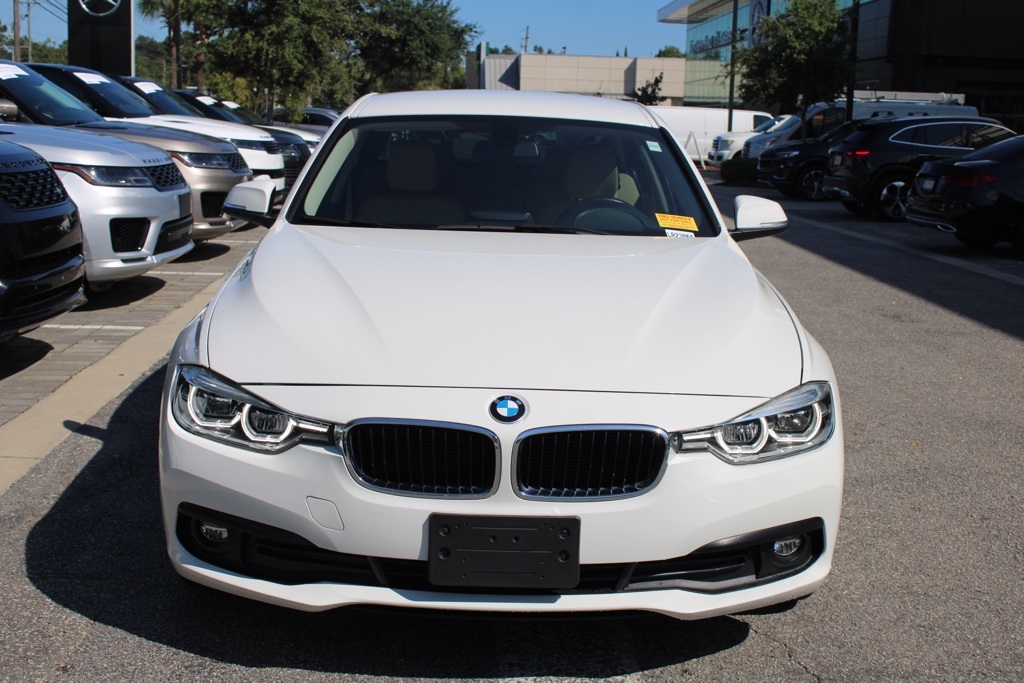 2018 Bmw 320i xDrive Sedan photo 2