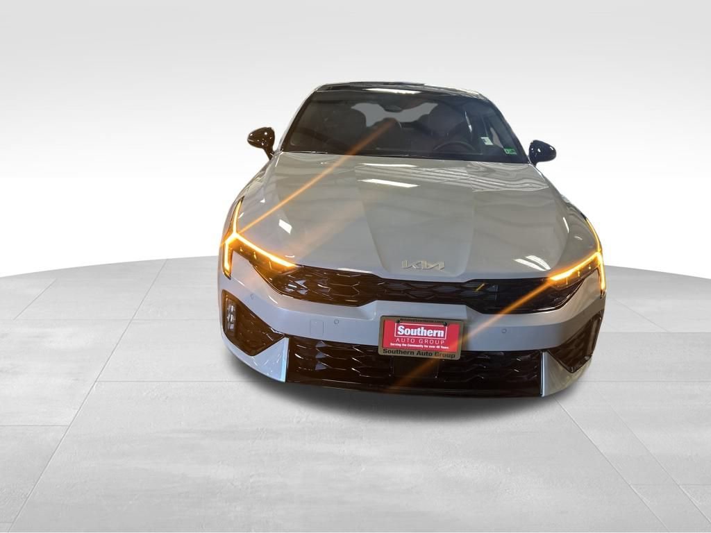 2025 Kia K5 GT-Line photo 8
