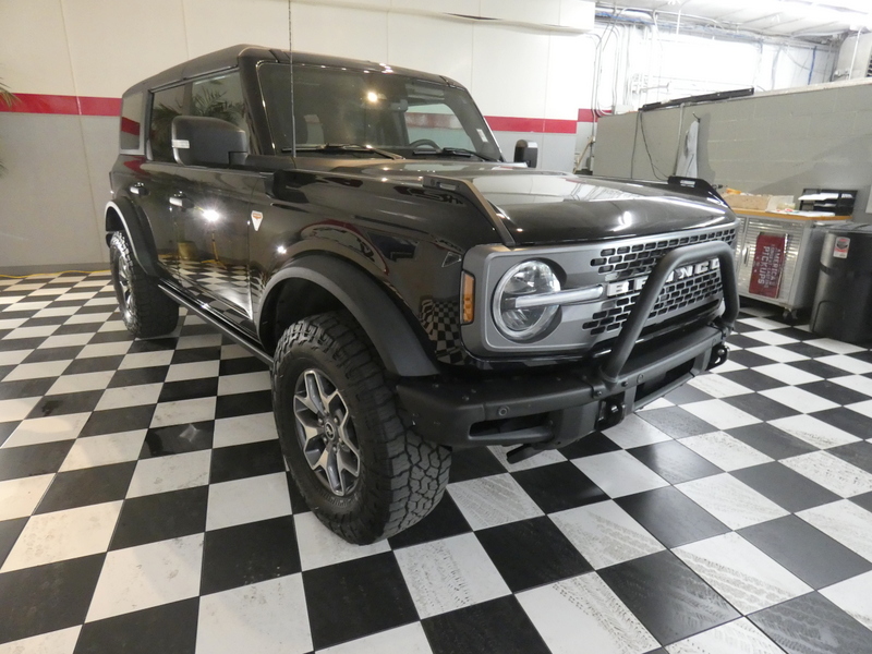 2023 Ford Bronco Base Big Bend Black Diamond Outer Banks Badlands Wildtrak Everglades photo 2