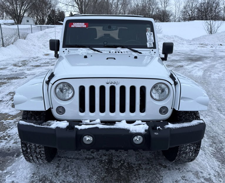 Used 2016 Jeep Wrangler Unlimited Sport S with VIN 1C4BJWDG5GL102211 for sale in Kansas City