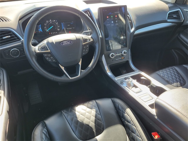 2024 Ford Edge Titanium photo 33