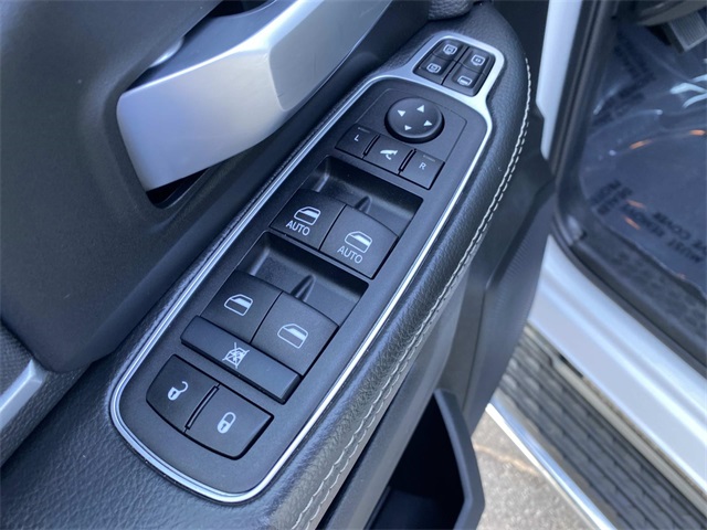 2024 Ram 3500 Big Horn photo 19