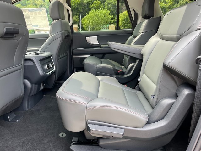 2025 Ford Expedition MAX photo 20