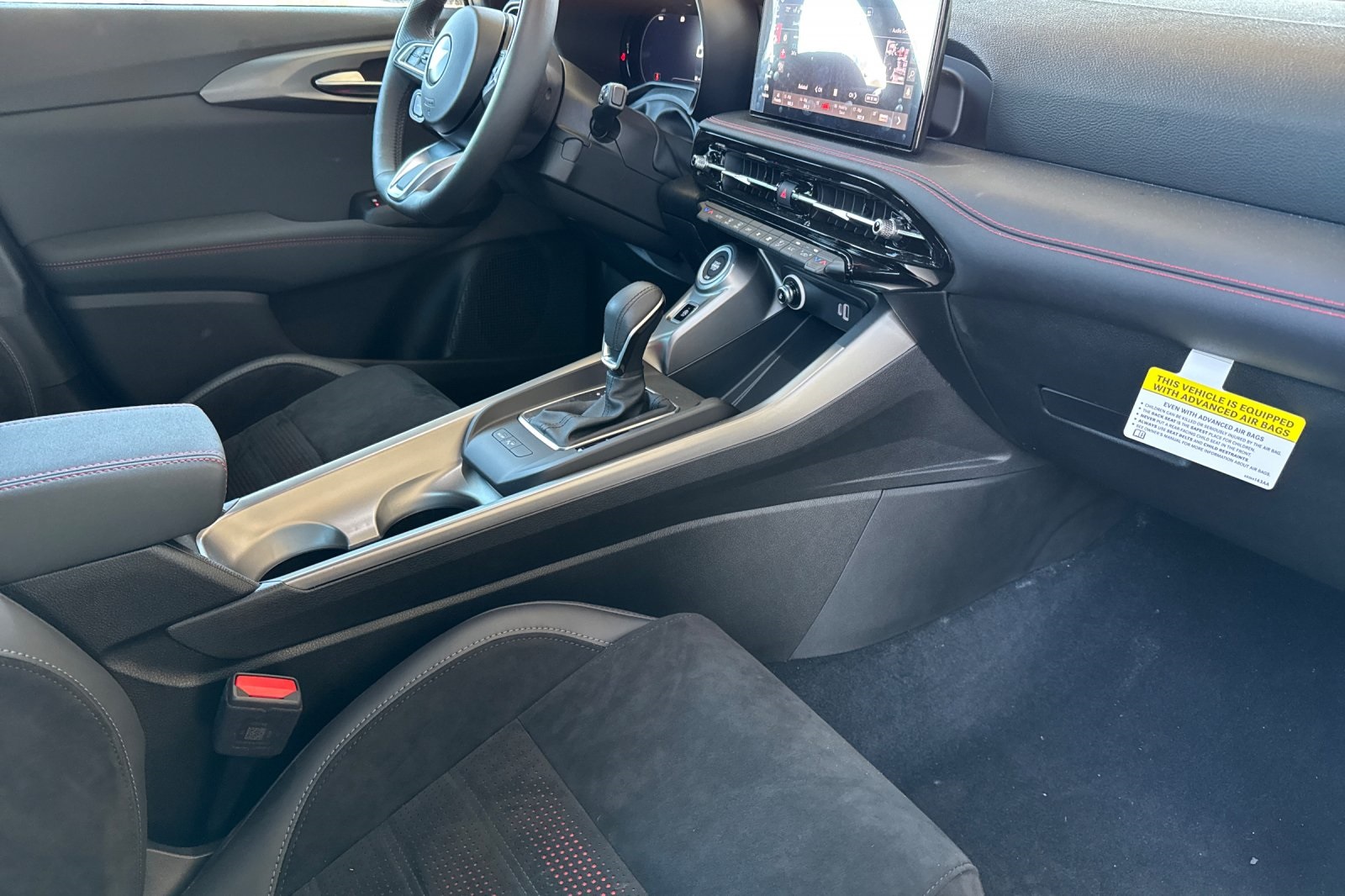 2024 Dodge Hornet GT photo 13