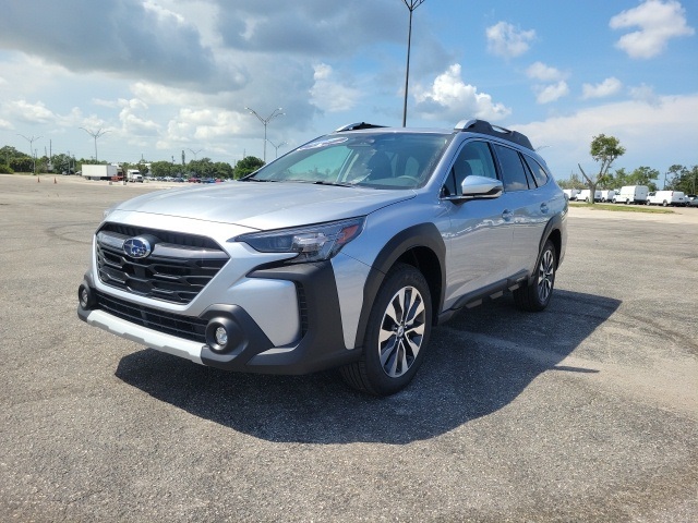 2025 Subaru Outback Touring photo 2