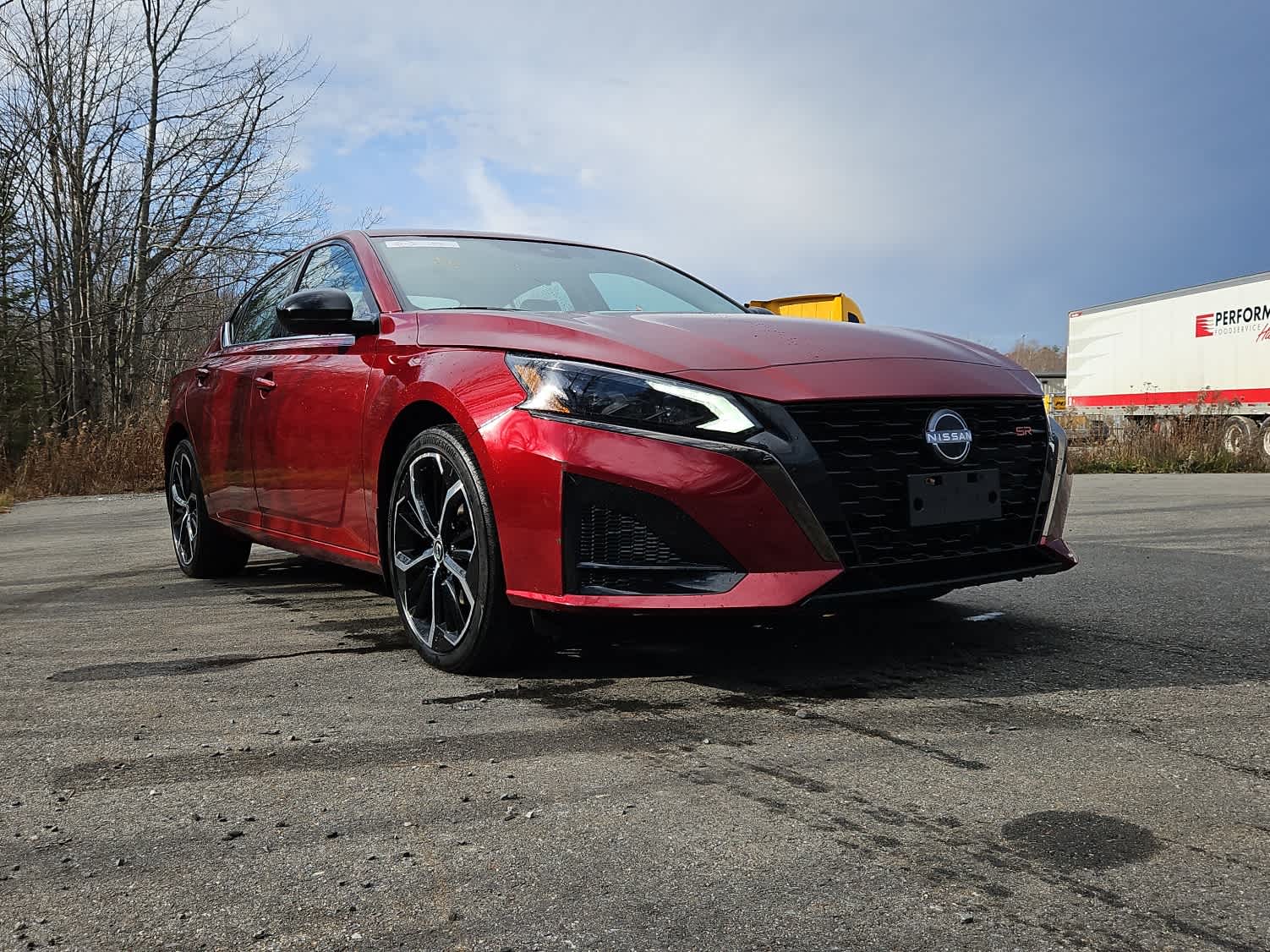 2023 Nissan Altima 2.5 SR photo 3