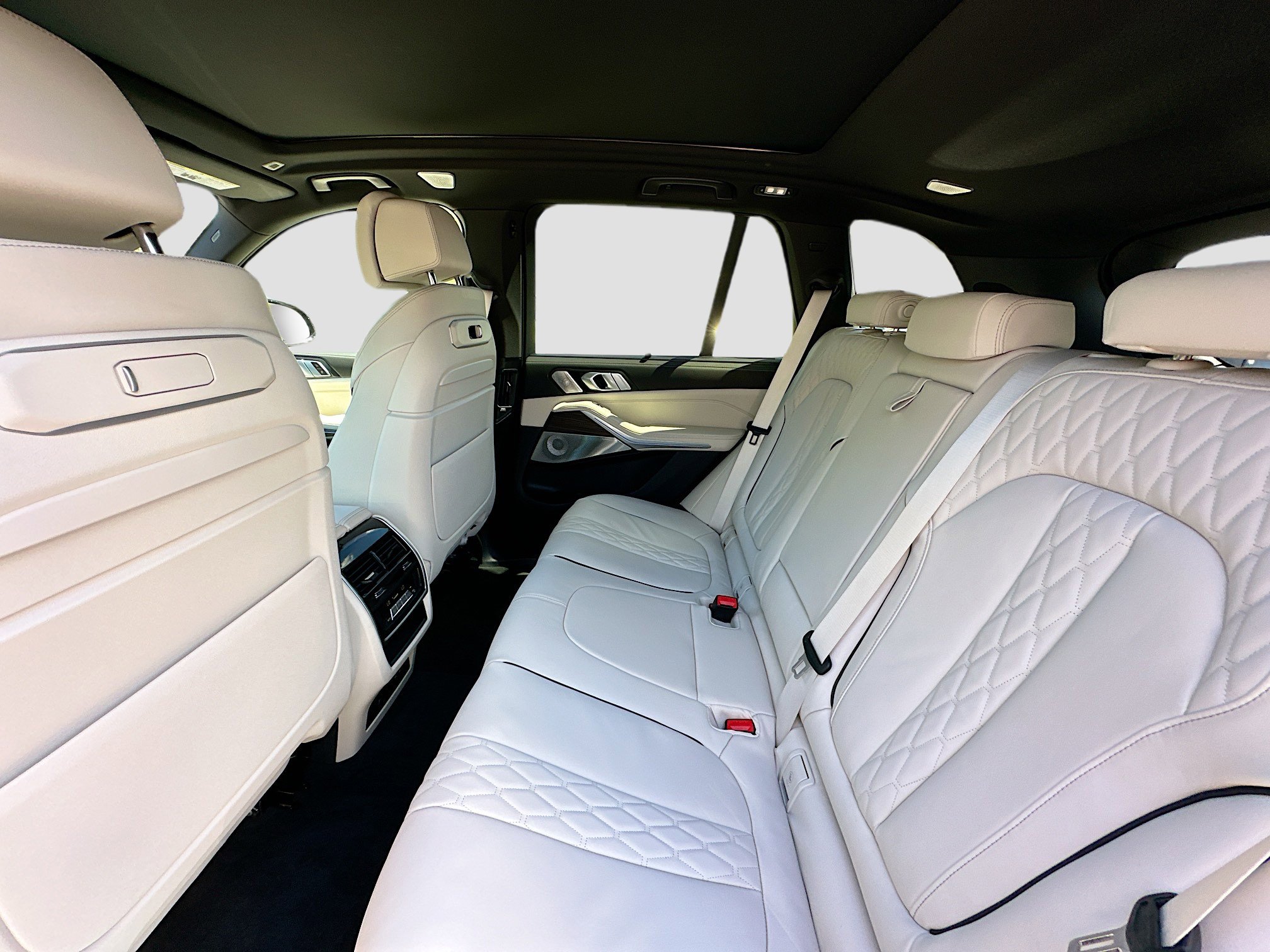 2026 Bmw X5 M60i photo 22