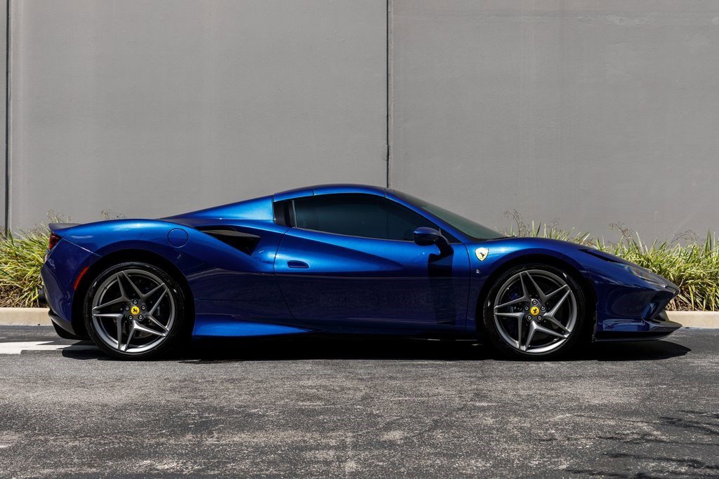 2022 Ferrari F8 Spider photo 6