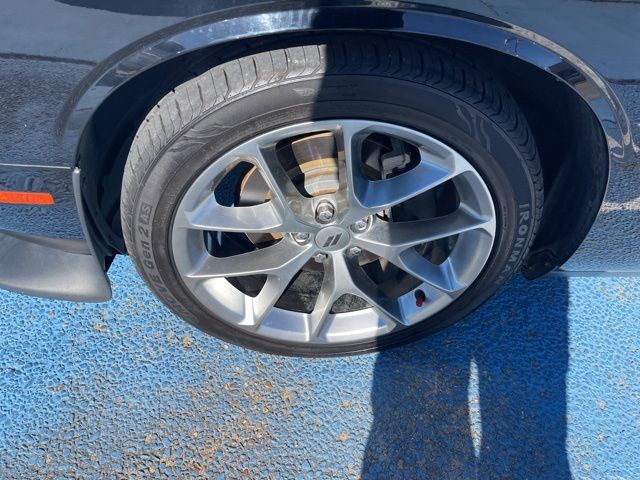 2020 Dodge Challenger GT photo 3