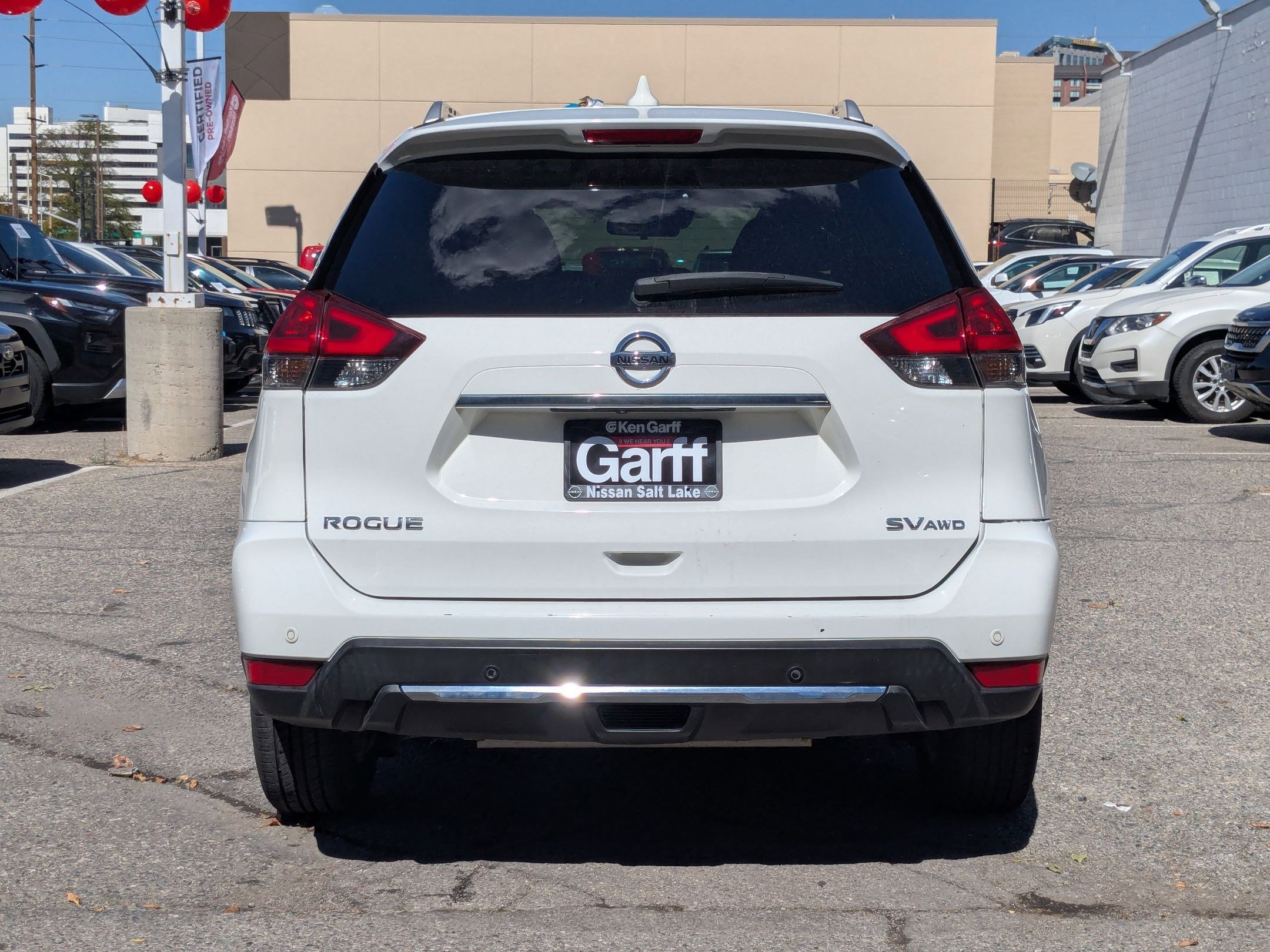 2020 Nissan Rogue SV photo 3