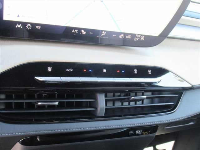 2025 Buick Enclave Preferred photo 21