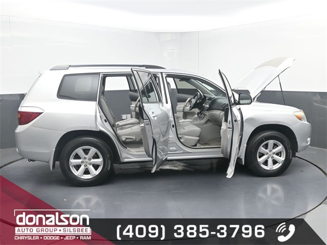 2010 Toyota Highlander SE photo 21