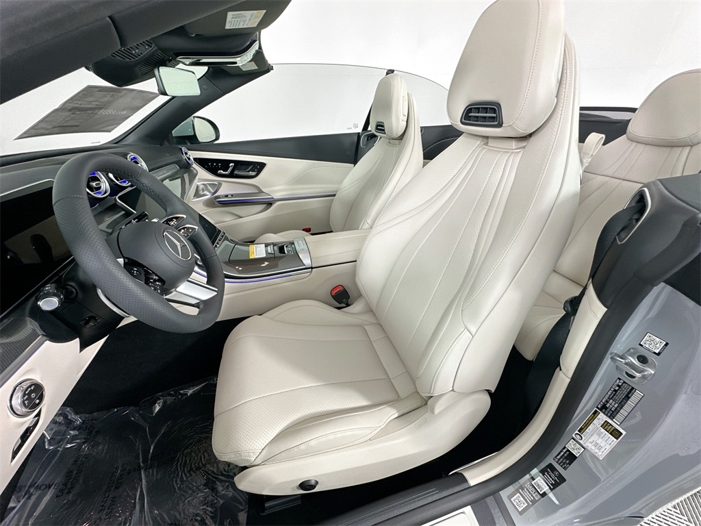 2026 Mercedes Benz CLE 300 4MATIC Cabriolet photo 21