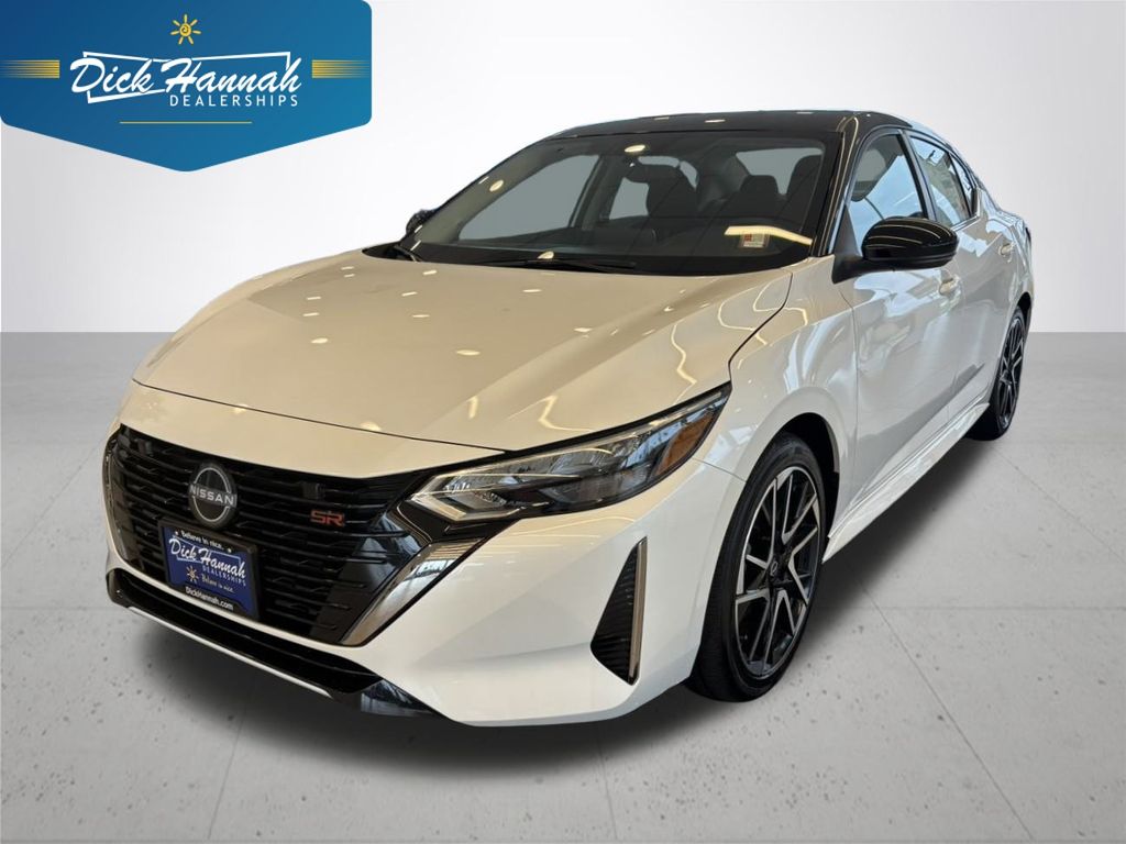 2025 Nissan Sentra SR's photo