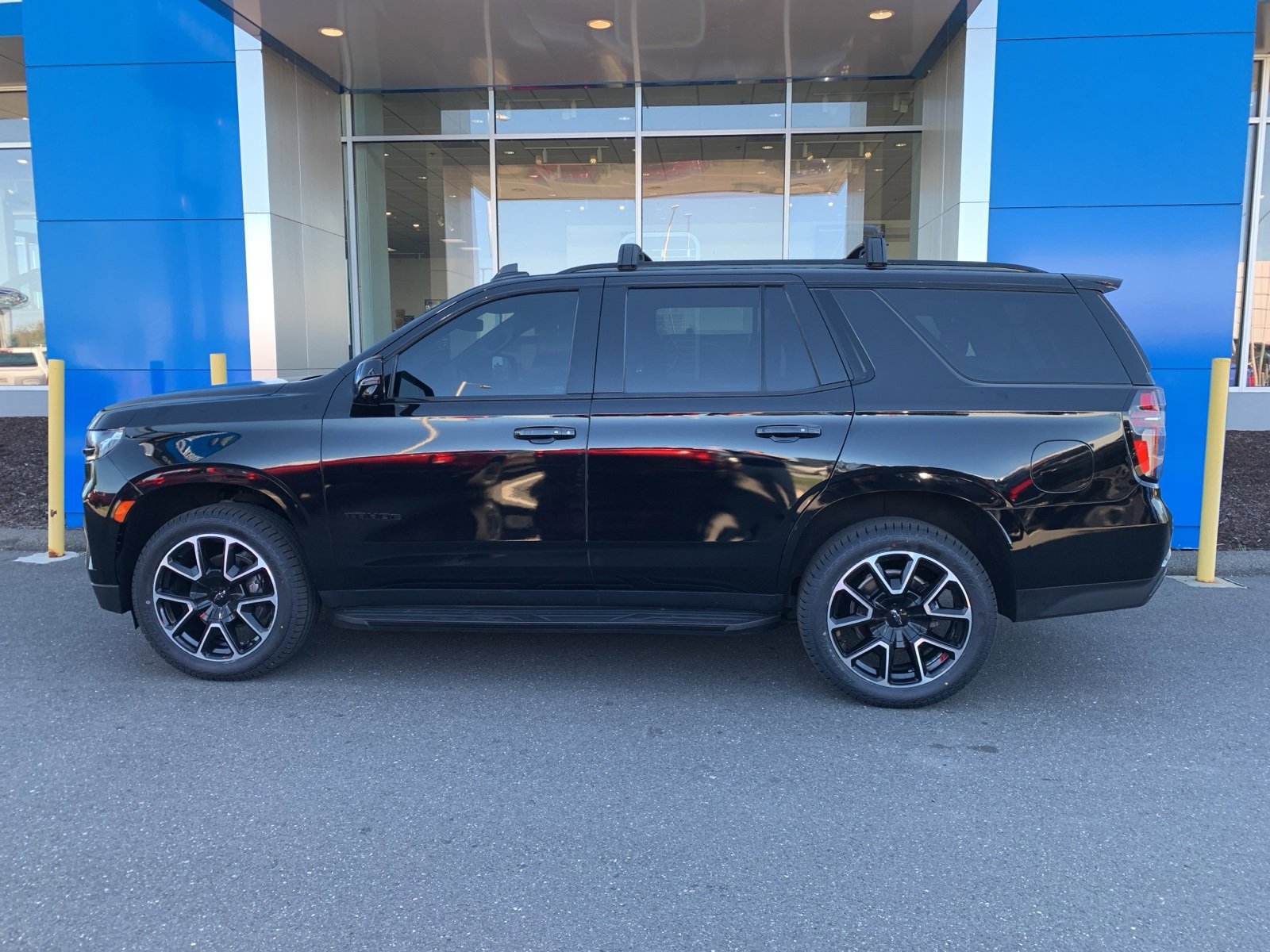 2022 Chevrolet Tahoe RST photo 4