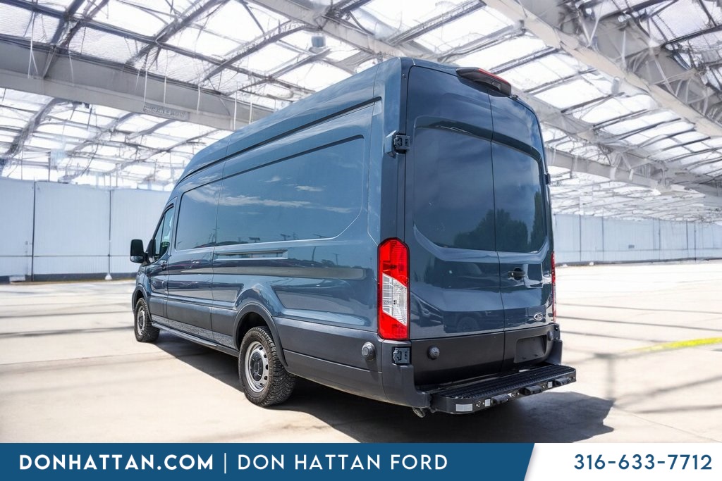 2020 Ford Transit photo 21