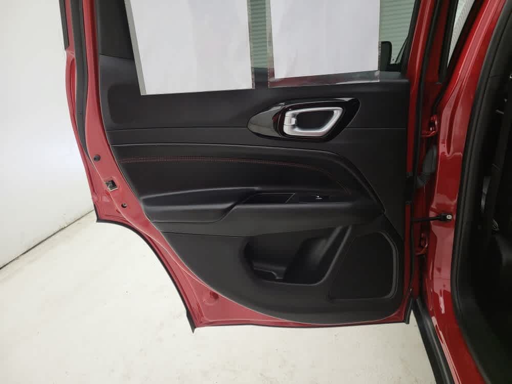 2023 Jeep Compass Trailhawk photo 31