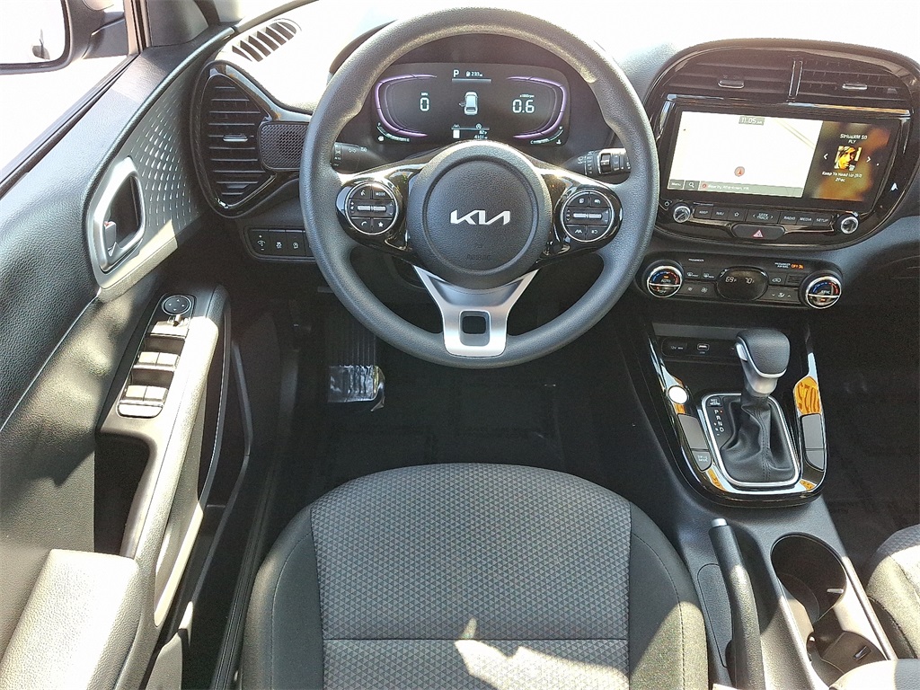 2025 Kia Soul S photo 12