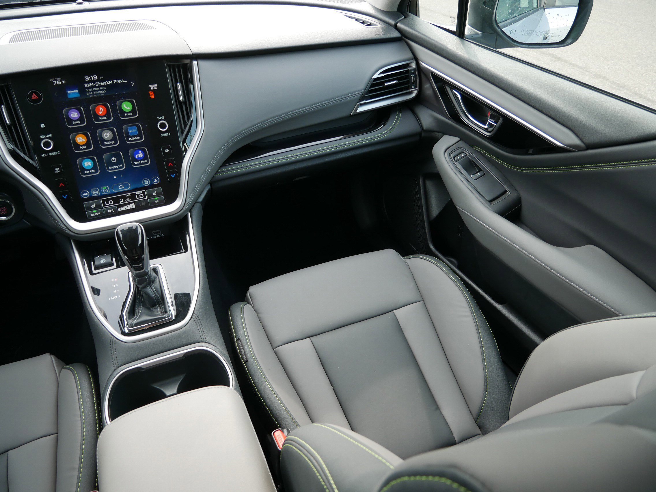 2024 Subaru Outback Onyx Edition photo 11