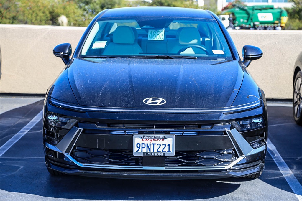 2024 Hyundai Sonata SEL photo 2