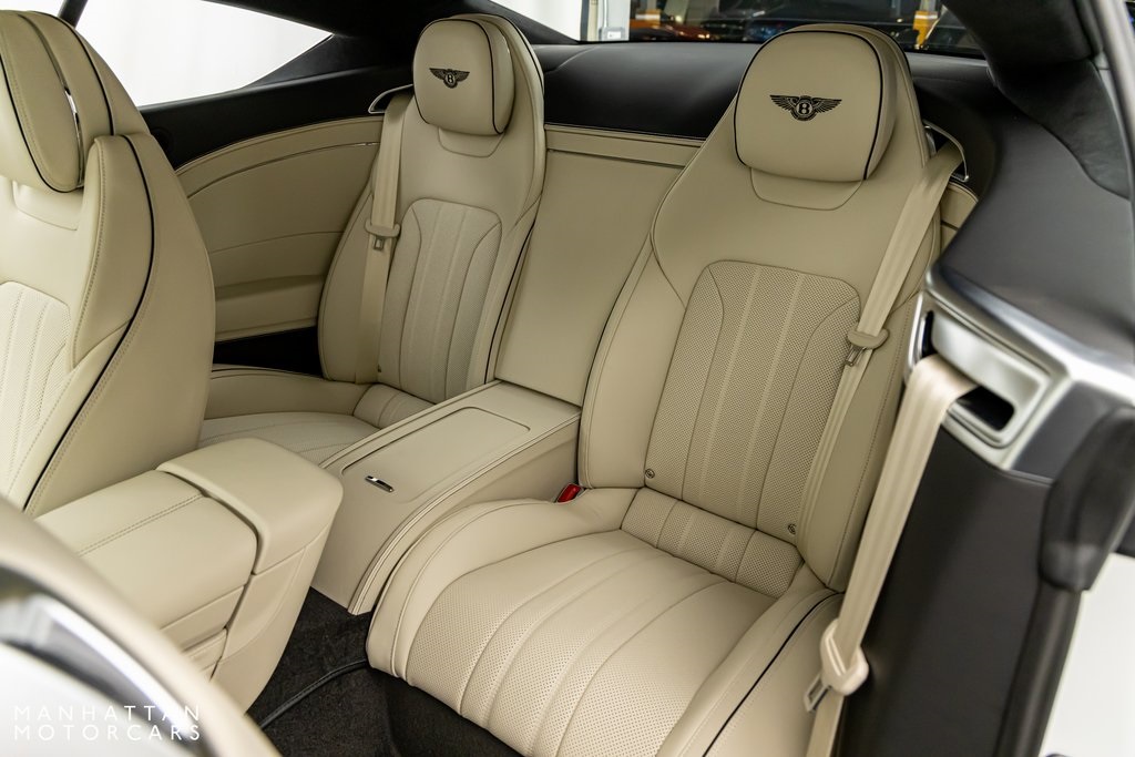 2024 Bentley Continental GT V8 photo 19