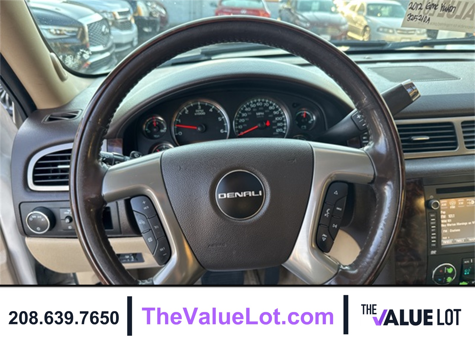 2012 Gmc Yukon XL Denali photo 24