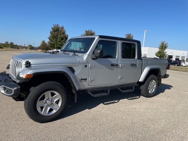 2022 Jeep Gladiator Sport photo 6