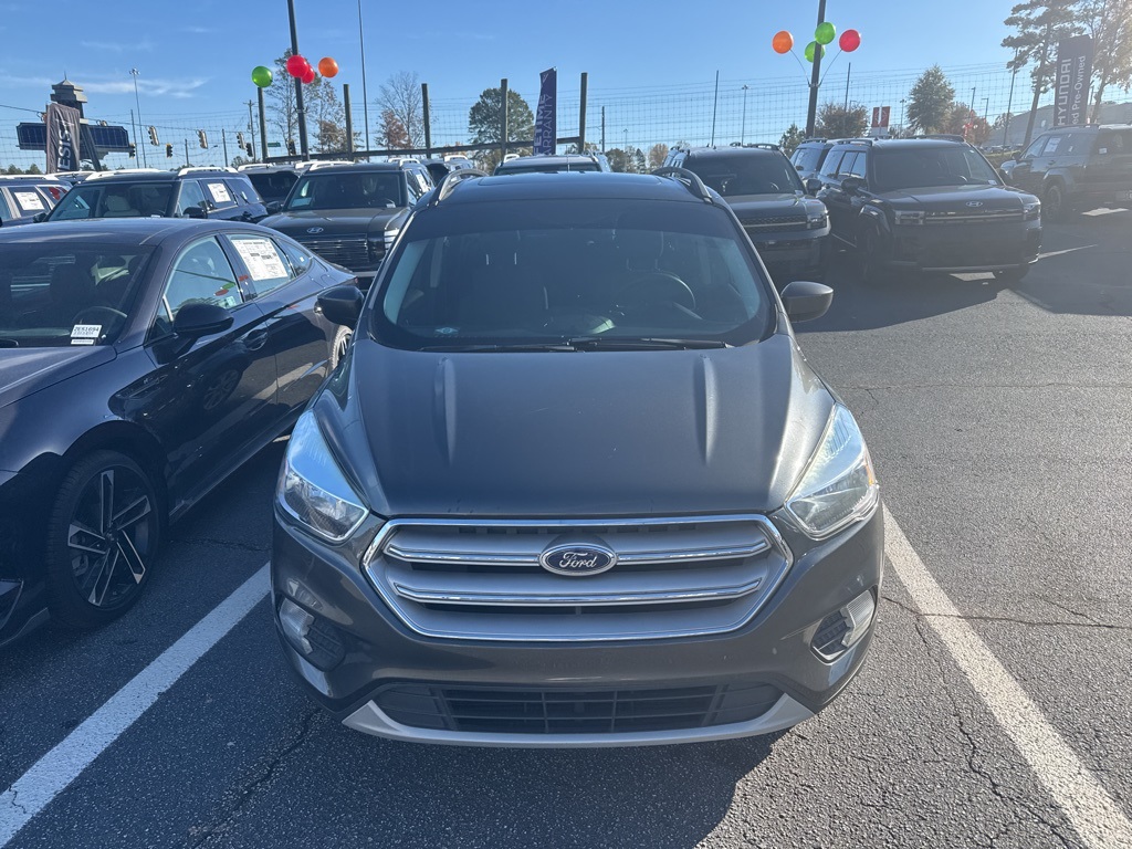 2018 Ford Escape SE photo 2