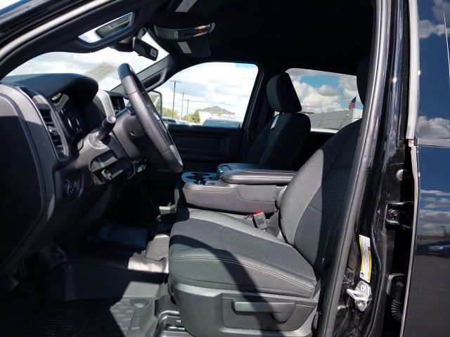 2025 Ram 2500 Tradesman photo 3
