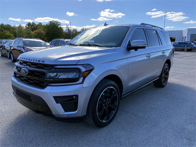 2023 Ford Expedition Limited photo 7