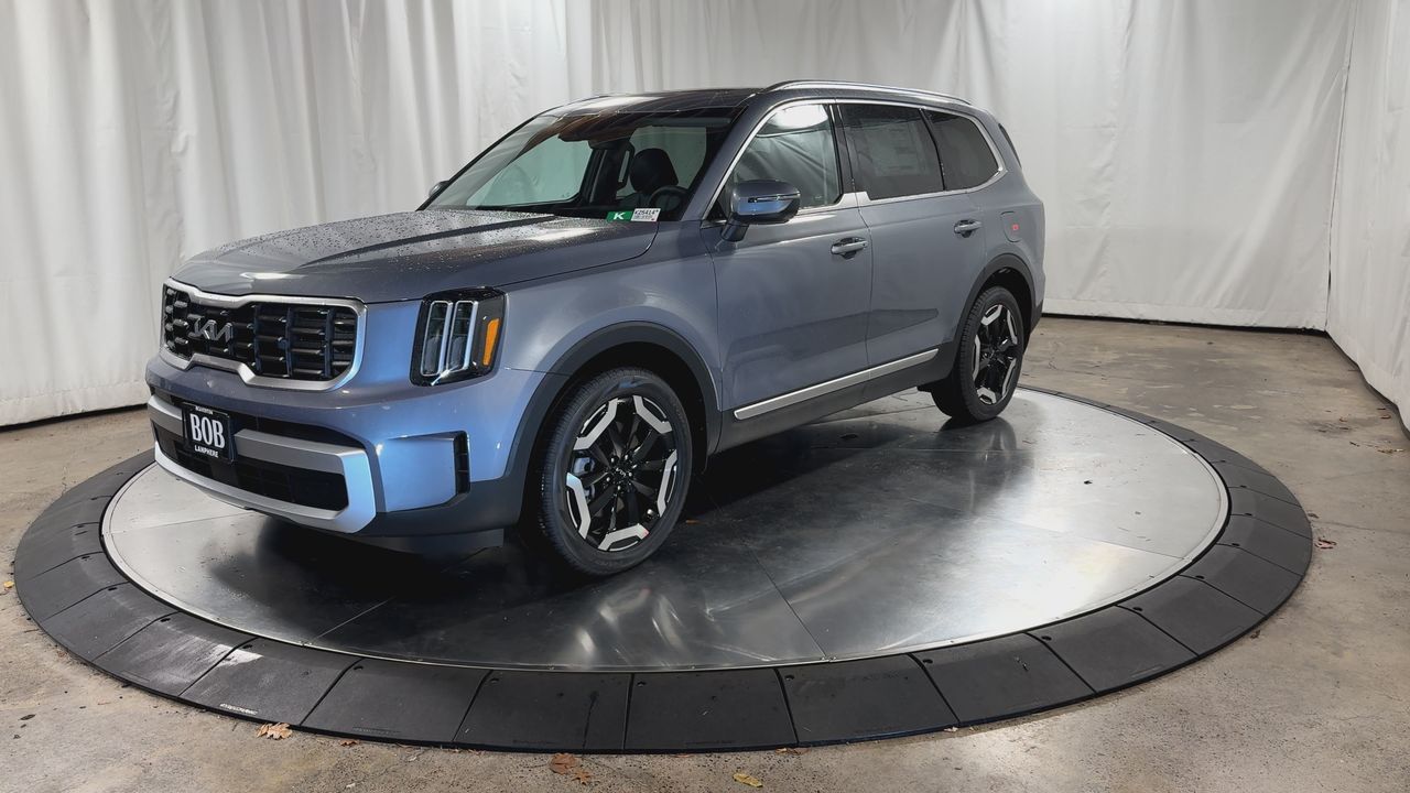 2025 Kia Telluride S photo 4