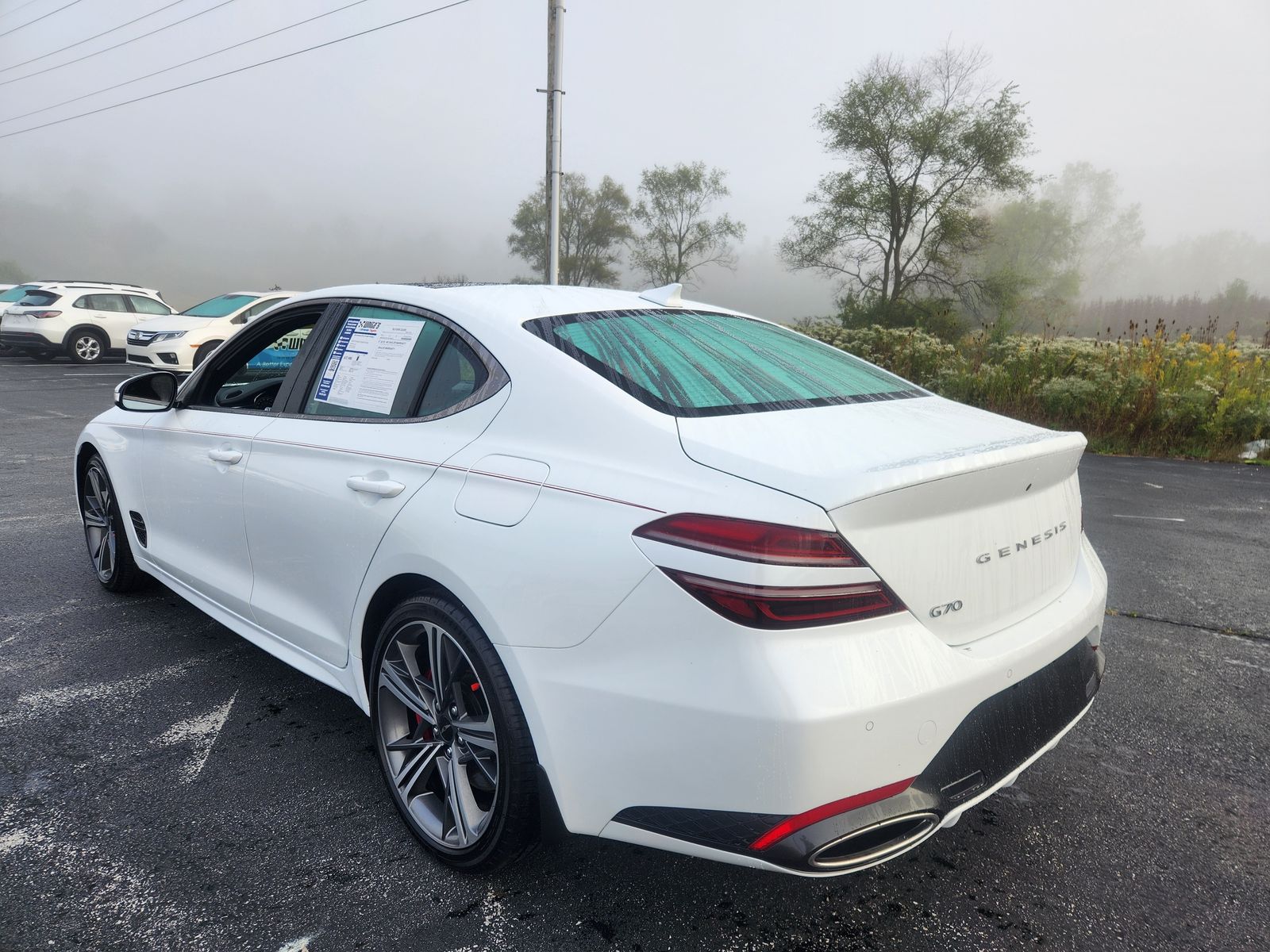 2025 Genesis G70 2.5T Sport Prestige photo 4