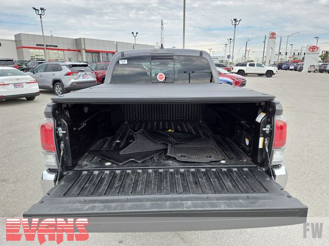 2023 Toyota Tacoma TRD Off-Road photo 26