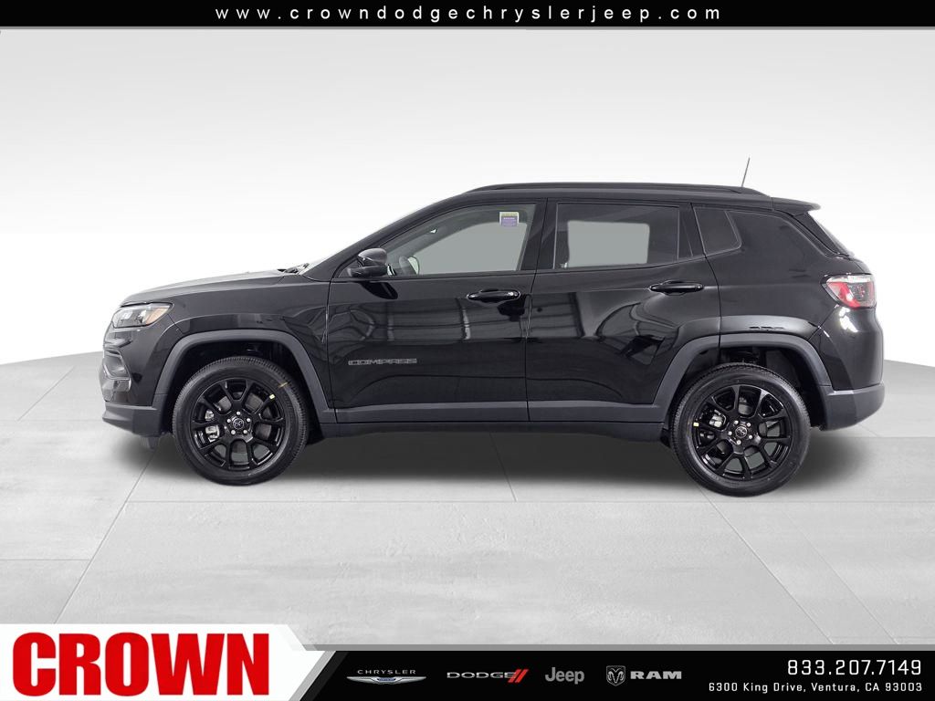 2026 Jeep Compass Latitude Altitude photo 5
