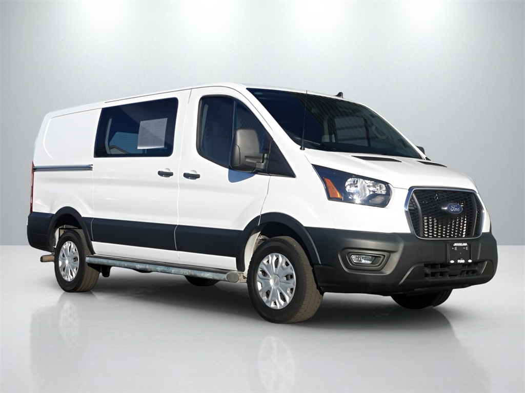 2024 Ford Transit photo 2