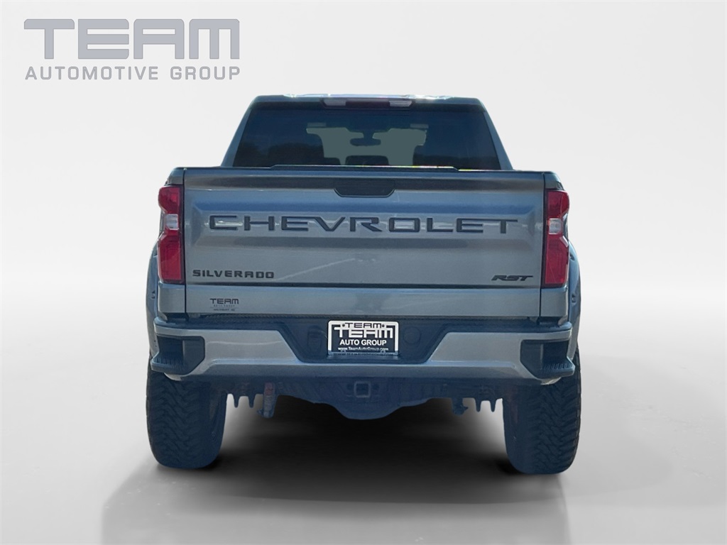 2020 Chevrolet Silverado 1500 RST photo 6
