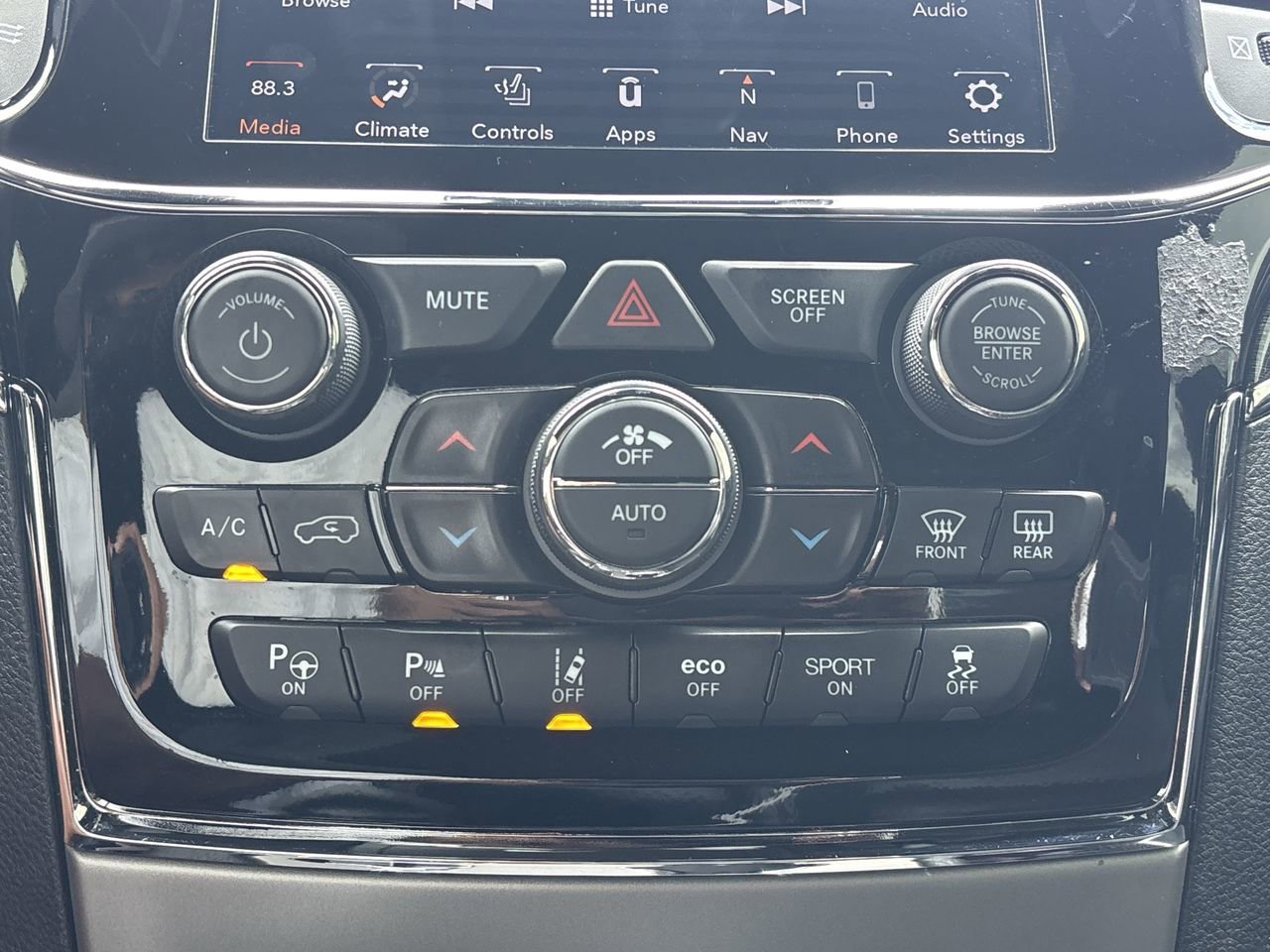 2021 Jeep Grand Cherokee Trailhawk photo 23
