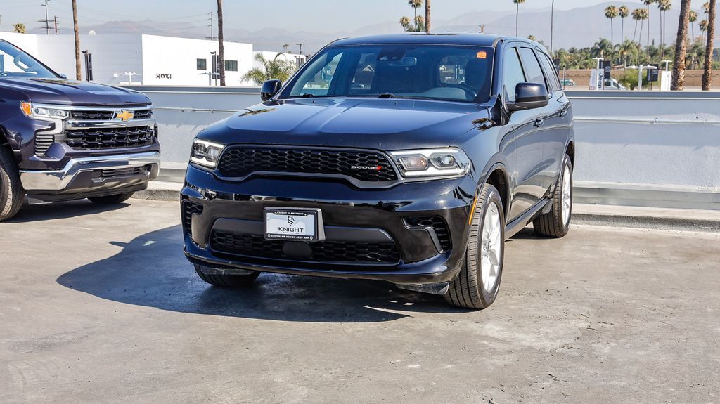 2023 Dodge Durango GT photo 3